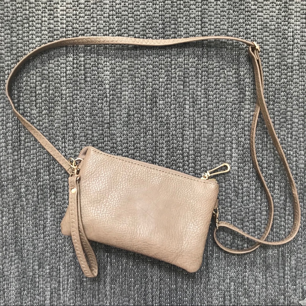 Light brown crossbody purse/clutch